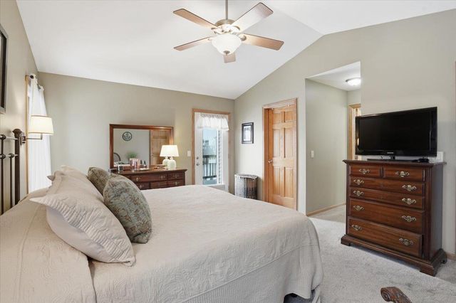 375 Alpine Parkway, Oregon, WI 53575