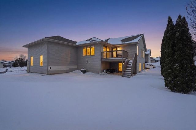 375 Alpine Parkway, Oregon, WI 53575