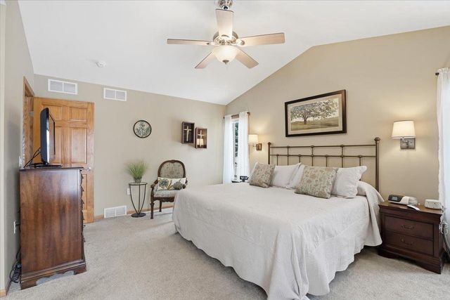 375 Alpine Parkway, Oregon, WI 53575