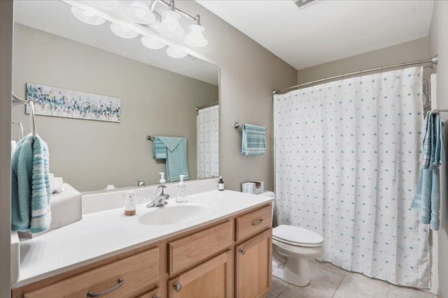 375 Alpine Parkway, Oregon, WI 53575