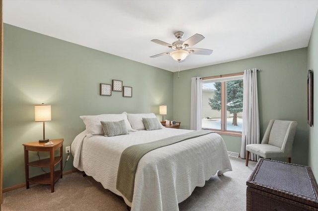 375 Alpine Parkway, Oregon, WI 53575