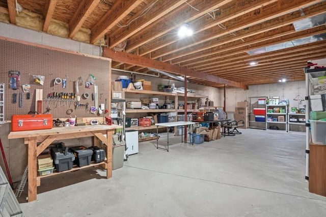 375 Alpine Parkway, Oregon, WI 53575