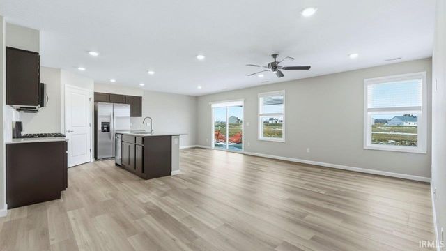 1014 Butler Lake Court, Fort Wayne, IN 46818