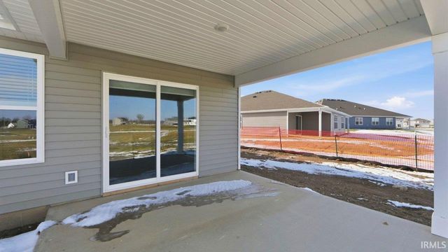 1014 Butler Lake Court, Fort Wayne, IN 46818