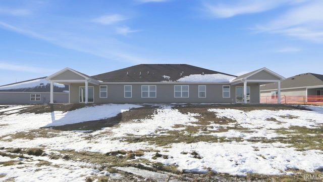 1014 Butler Lake Court, Fort Wayne, IN 46818