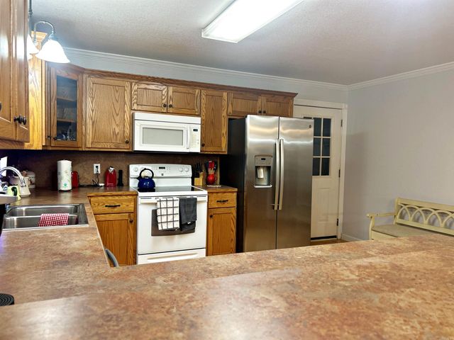 196 Stevenson Rd Road, Gurdon, AR 71743