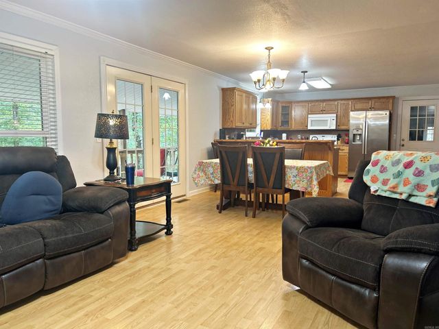 196 Stevenson Rd Road, Gurdon, AR 71743