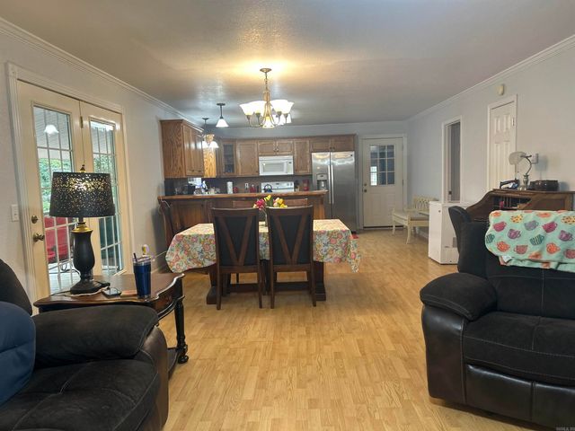 196 Stevenson Rd Road, Gurdon, AR 71743