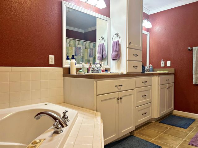 196 Stevenson Rd Road, Gurdon, AR 71743