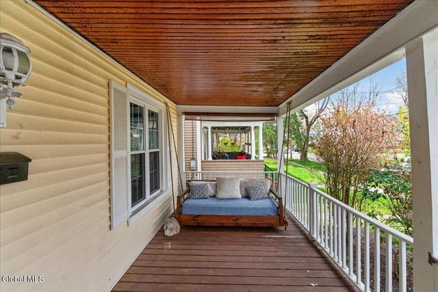 1110 Waverly Place, Schenectady, NY 12308