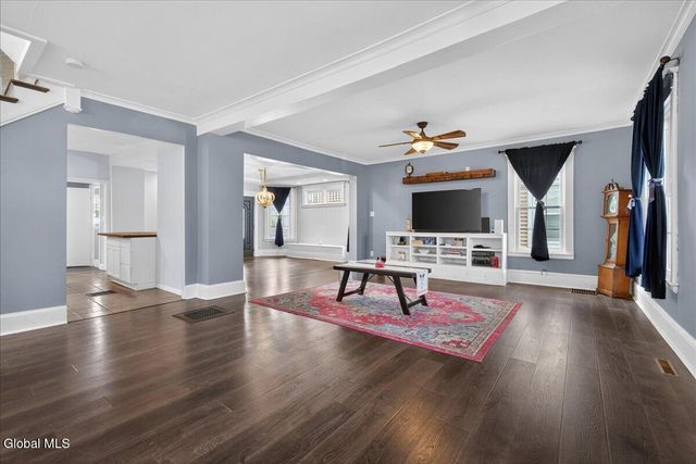 1110 Waverly Place, Schenectady, NY 12308