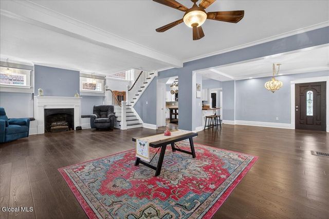 1110 Waverly Place, Schenectady, NY 12308