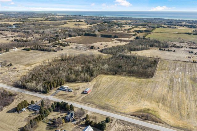 N6810 COUNTY ROAD D, Algoma, WI 54201