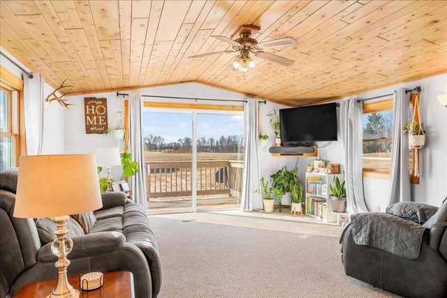 N6810 COUNTY ROAD D, Algoma, WI 54201