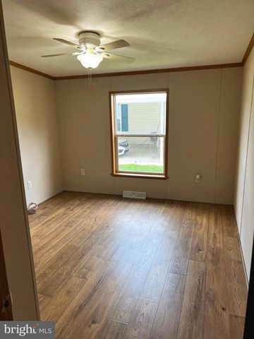 502 SHADOWCREEK LN, Williamstown, NJ 08094