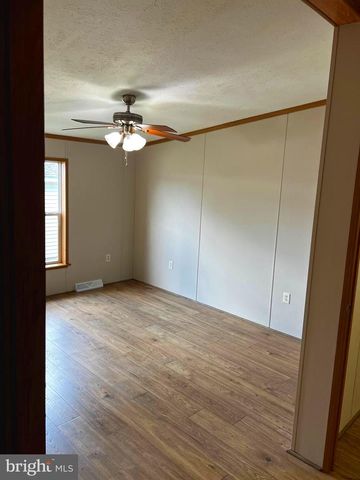 502 SHADOWCREEK LN, Williamstown, NJ 08094