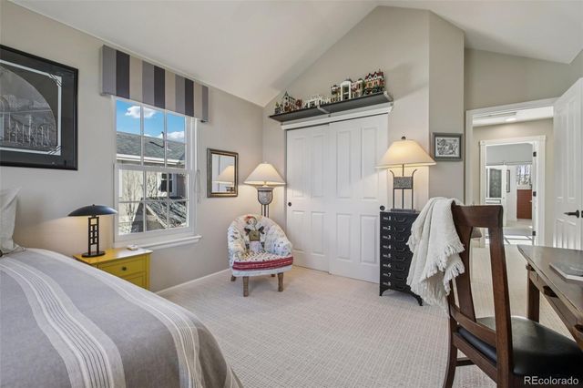 982 Roslyn Street, Denver, CO 80230