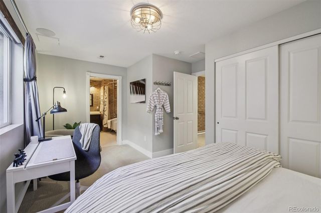 982 Roslyn Street, Denver, CO 80230