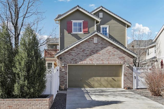 982 Roslyn Street, Denver, CO 80230