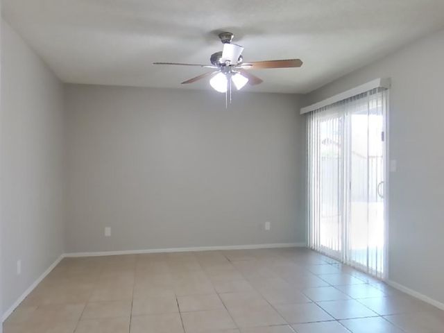 4055 W Desert Cove Avenue, Phoenix, AZ 85029