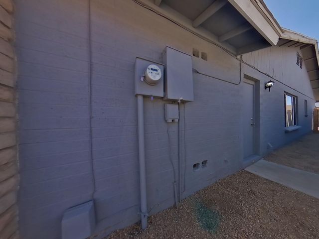 4055 W Desert Cove Avenue, Phoenix, AZ 85029