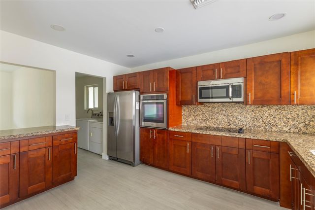 2255 NE 207th Street, Miami, FL 33180