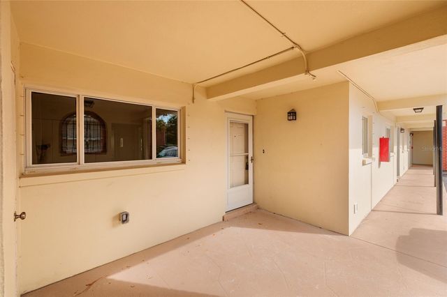 4550 OVERLOOK DRIVE NE 154, St Petersburg, FL 33703