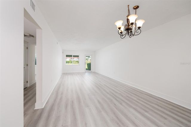 4550 OVERLOOK DRIVE NE 154, St Petersburg, FL 33703