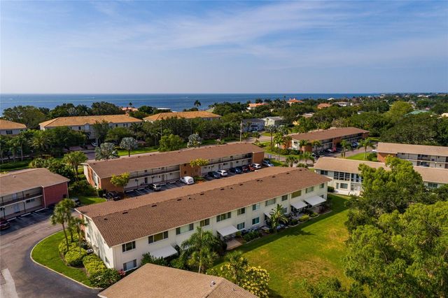 4550 OVERLOOK DRIVE NE 154, St Petersburg, FL 33703