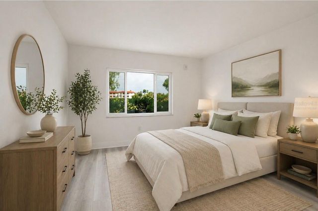 4550 OVERLOOK DRIVE NE 154, St Petersburg, FL 33703
