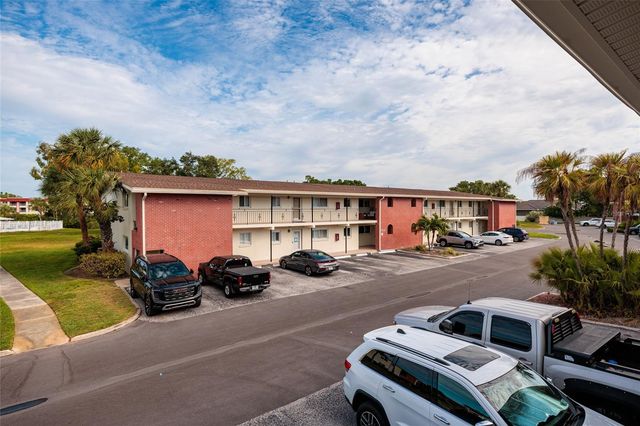 4550 OVERLOOK DRIVE NE 154, St Petersburg, FL 33703