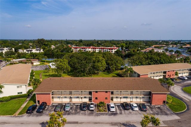 4550 OVERLOOK DRIVE NE 154, St Petersburg, FL 33703