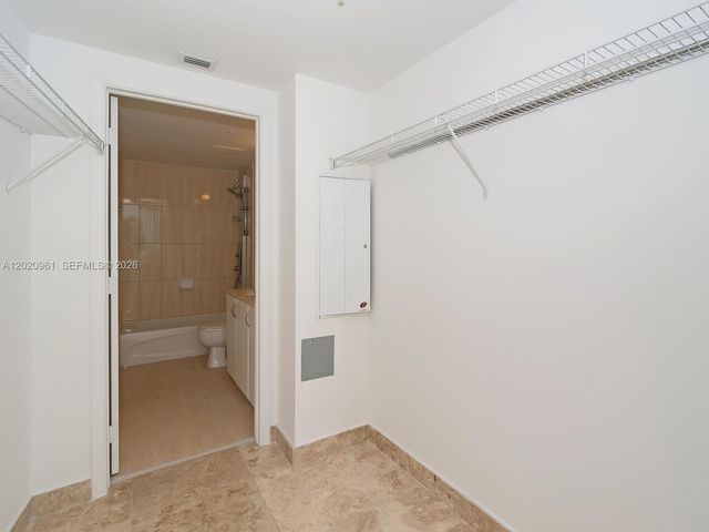 1750 N Bayshore Dr 1515, Miami, FL 33132