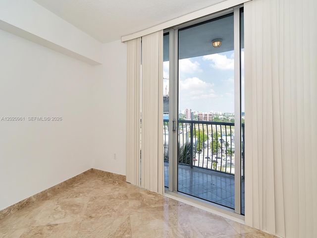 1750 N Bayshore Dr 1515, Miami, FL 33132