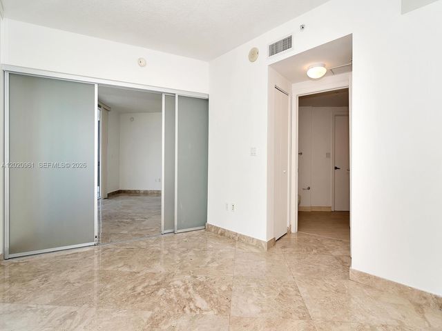 1750 N Bayshore Dr 1515, Miami, FL 33132