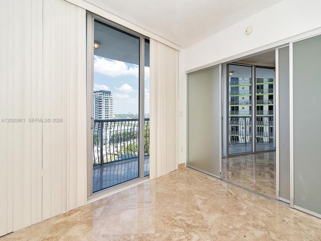 1750 N Bayshore Dr 1515, Miami, FL 33132