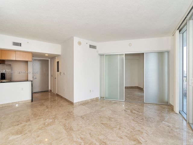 1750 N Bayshore Dr 1515, Miami, FL 33132
