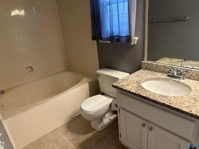 115 SW Turnbrook Drive SW, Huntsville, AL 35824