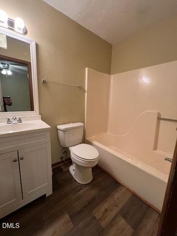 5534 Kaplan Drive, Raleigh, NC 27606