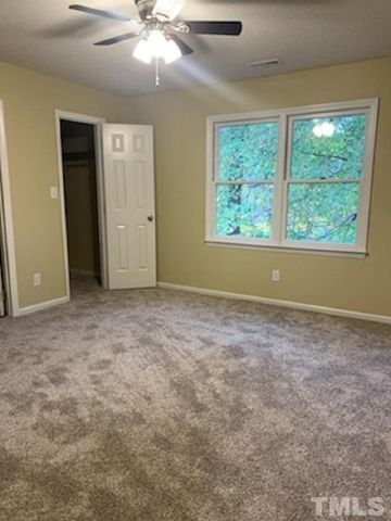 5534 Kaplan Drive, Raleigh, NC 27606