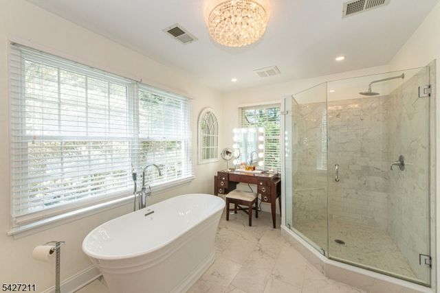 39 WINCHESTER TER, Randolph Twp., NJ 07869