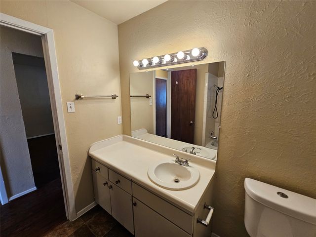 2210 Lavern Street, Arlington, TX 76013