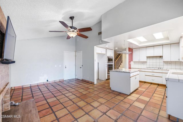 29315 Tree Hollow, Agoura Hills, CA 91301