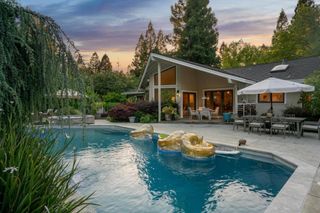 2360 Holly Oak Drive, Danville, CA 94506