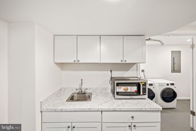 5405 MORTON PL, Riverdale, MD 20737