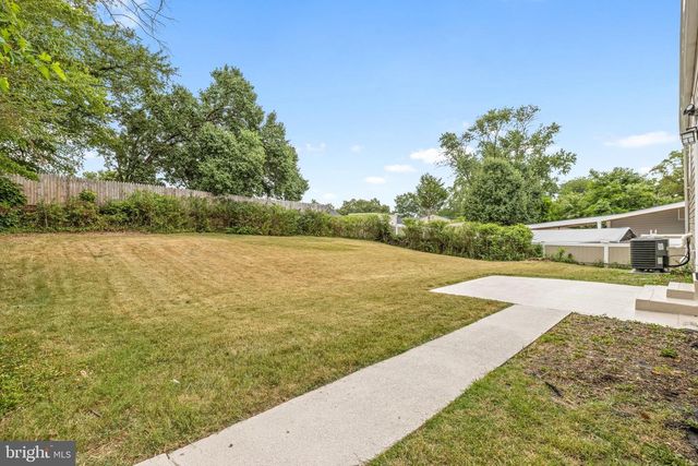 5405 MORTON PL, Riverdale, MD 20737