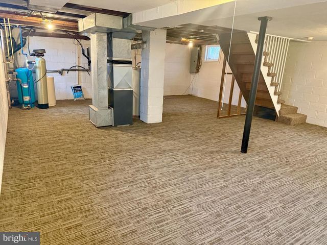 609 HURFFVILLE CROSSKEYS RD, Sewell, NJ 08080