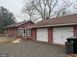 609 HURFFVILLE CROSSKEYS RD, Sewell, NJ 08080