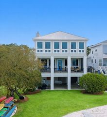 14520 River Rd, Perdido Key, FL 32507