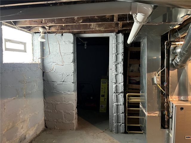 80 Post Avenue, Rochester, NY 14619